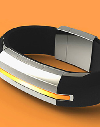 Art Center 畢業轉戰新創公司CEO